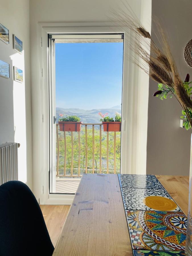 Loft Panoramico Caltagirone Centro Apartment Bagian luar foto